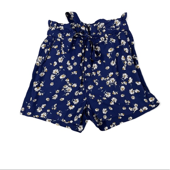 Blue Floral Shorts - Picture 2 of 15